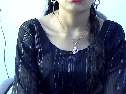 Mehaak  online show from April 10, 2026, 9:58 am