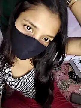 Naina-hott online show from February 28, 2026, 7:04 pm