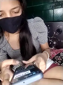 Naina-hott online show from March 14, 2026, 6:57 pm