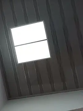 Emmanuel Lust online show from February 10, 2026, 1:15 pm