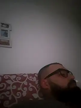 Snapshot of Furnor chatting on February 17, 2026, 9:43 pm Furnor online show from February 17, 2026, 9:43 pm