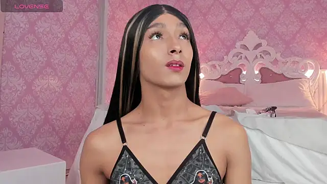  AdharaSkinny online show from February 17, 2026, 3:14 am