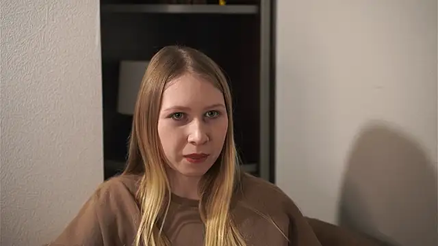 Snapshot of MiHabeck chatting on February 6, 2026, 1:14 pm MiHabeck online show from February 6, 2026, 1:14 pm