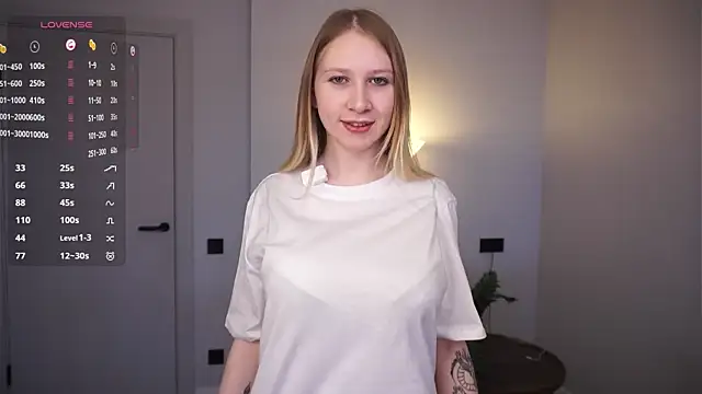 Snapshot of MiHabeck chatting on February 21, 2026, 6:14 am MiHabeck online show from February 21, 2026, 6:14 am