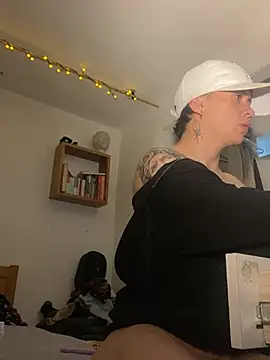 SimonMasseel online show from February 21, 2026, 4:30 pm