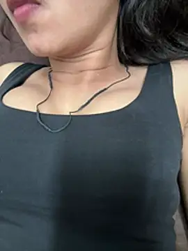 Snapshot of raavigirl chatting on July 9, 2026, 5:50 pm raavigirl online show from July 9, 2026, 5:50 pm