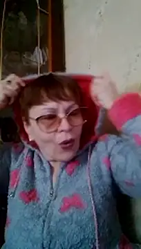 SophieBurns online show from March 15, 2026, 1:06 pm