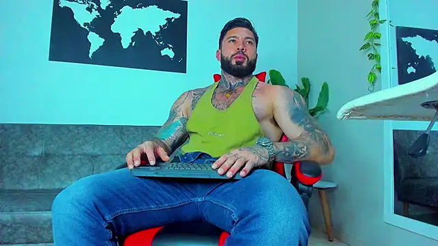 Alessrose online show from March 20, 2026, 7:52 pm