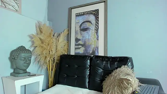 Snapshot of CloeCastillo chatting on February 20, 2026, 3:58 am CloeCastillo online show from February 20, 2026, 3:58 am