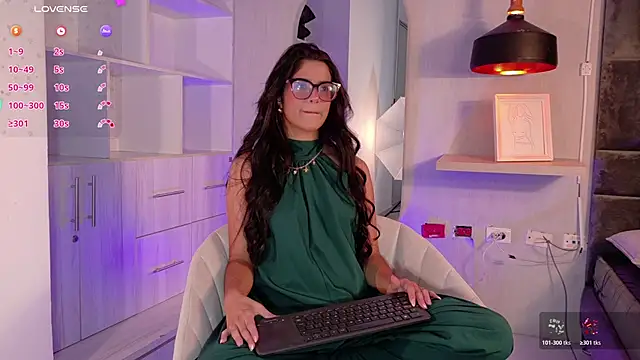 milan walsh online show from February 20, 2026, 2:39 pm