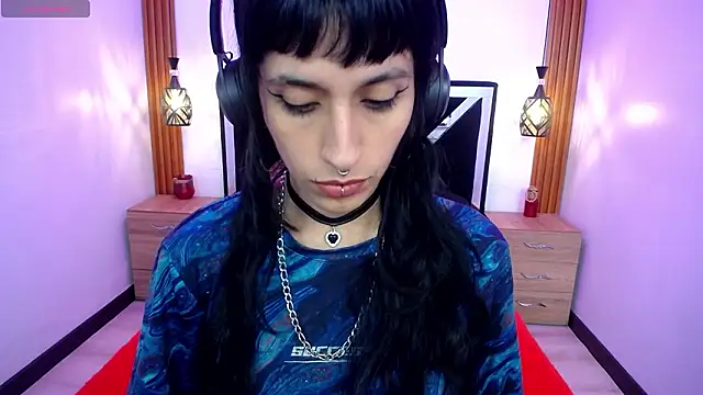 FRANCESCA LOVE  online show from March 30, 2026, 8:32 pm