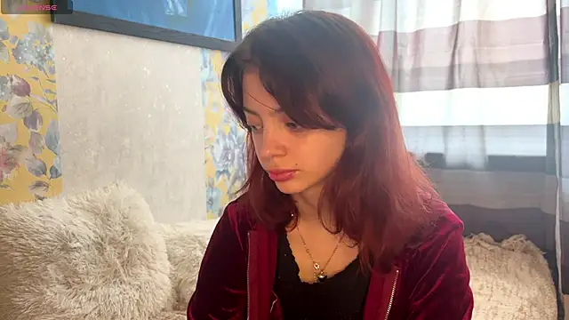 Snapshot of CassyVixen chatting on June 18, 2026, 3:27 pm CassyVixen online show from June 18, 2026, 3:27 pm