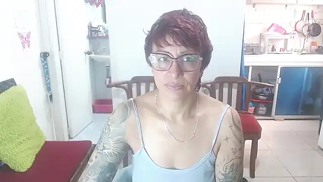 Snapshot of Charlotte_gray_ chatting on April 18, 2026, 3:16 pm Charlotte gray online show from April 18, 2026, 3:16 pm