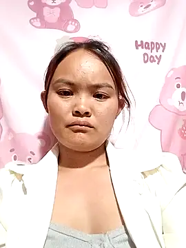 Luminana online show from April 12, 2026, 3:06 pm