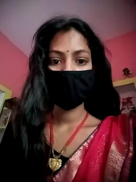 BIG QWEEN NO1 online show from February 25, 2026, 5:50 am