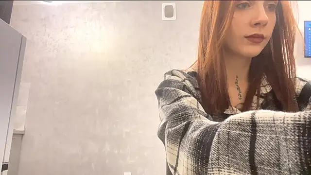 Snapshot of JulissaJoly chatting on February 6, 2026, 12:08 pm JulissaJoly online show from February 6, 2026, 12:08 pm