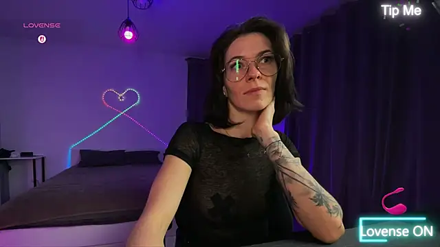 Snapshot of Katy_Kar chatting on February 6, 2026, 8:56 pm Katy Kar online show from February 6, 2026, 8:56 pm