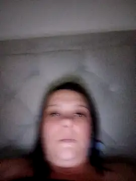 Snapshot of louisa36 chatting on February 21, 2026, 8:43 pm louisa36 online show from February 21, 2026, 8:43 pm