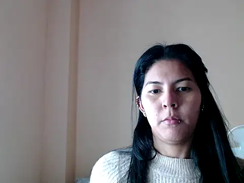 Snapshot of ZeforAitanna chatting on February 8, 2026, 2:42 pm ZeforAitanna online show from February 8, 2026, 2:42 pm