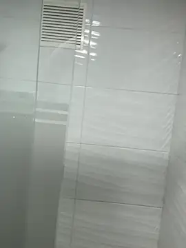 olivia velvett online show from March 3, 2026, 6:58 pm