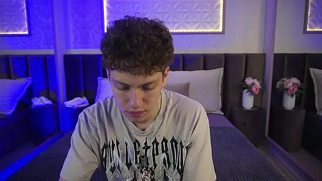 StefanBev online show from April 1, 2026, 8:39 pm