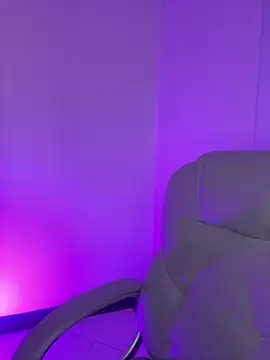 Wen 01 online show from March 4, 2026, 11:38 am