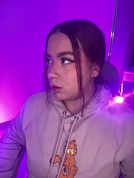 Wen 01 online show from March 25, 2026, 11:16 am