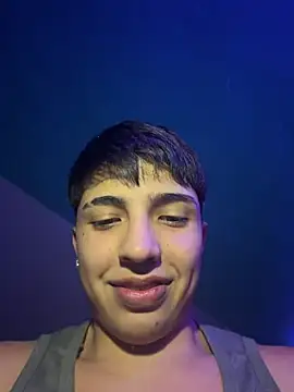 Snapshot of dirtydickkk chatting on February 27, 2026, 3:39 am dirtydickkk online show from February 27, 2026, 3:39 am