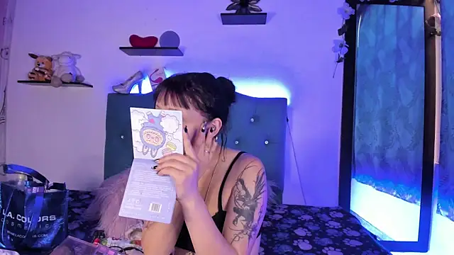 Snapshot of Sandy_ass_69_ chatting on March 24, 2026, 1:27 pm Sandy ass 69 online show from March 24, 2026, 1:27 pm