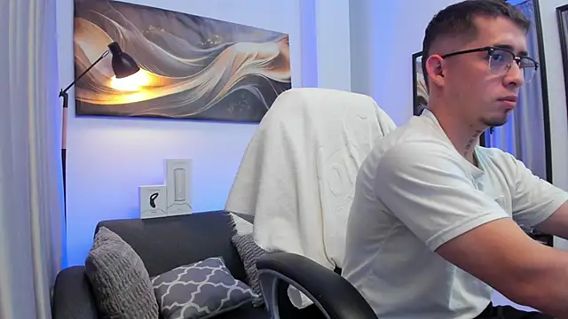 Tommas Jhonson online show from March 20, 2026, 3:22 am