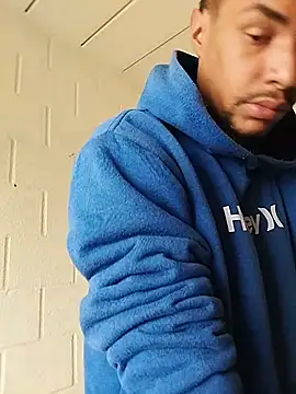 Jmartinss69 online show from June 10, 2026, 2:05 pm