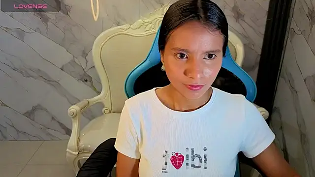 Snapshot of Cataleya23_a chatting on May 14, 2026, 8:48 pm Cataleya23 a online show from May 14, 2026, 8:48 pm