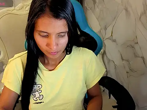 Snapshot of Cataleya23_a chatting on June 10, 2026, 7:57 pm Cataleya23 a online show from June 10, 2026, 7:57 pm