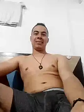 Georgelang online show from May 27, 2026, 11:13 pm