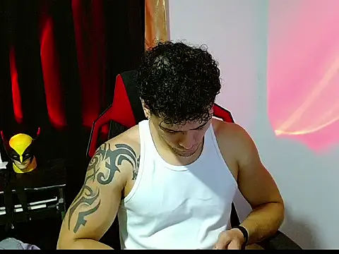 Snapshot of Logan0626 chatting on February 21, 2026, 12:33 am Logan0626 online show from February 21, 2026, 12:33 am