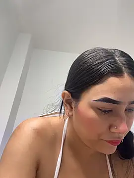 Mia  Starxxx online show from June 18, 2026, 9:08 pm