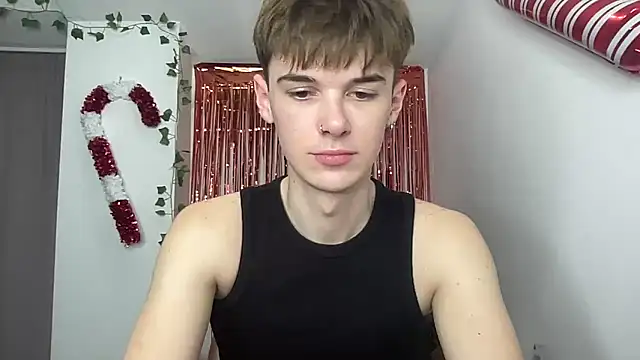 Snapshot of YourMilkyGuy chatting on February 12, 2026, 3:40 pm YourMilkyGuy online show from February 12, 2026, 3:40 pm