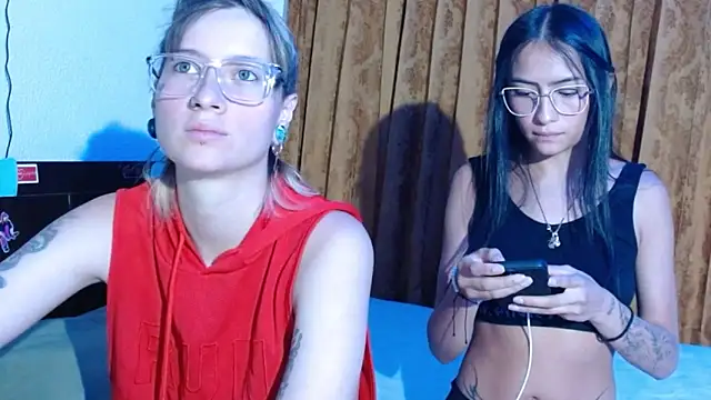 Snapshot of mi4_sk chatting on February 10, 2026, 2:59 am mi4 sk online show from February 10, 2026, 2:59 am