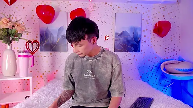 Snapshot of Novoa_Prime chatting on February 19, 2026, 3:24 am Novoa Prime online show from February 19, 2026, 3:24 am