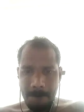 Snapshot of Daddyishere_19 chatting on February 21, 2026, 2:51 pm Daddyishere 19 online show from February 21, 2026, 2:51 pm