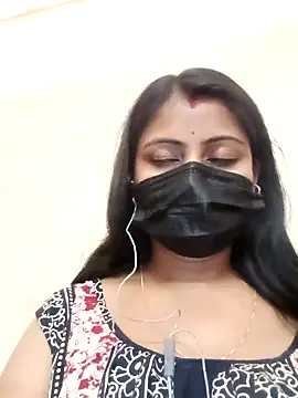 HotSweetisexy online show from February 18, 2026, 6:37 pm