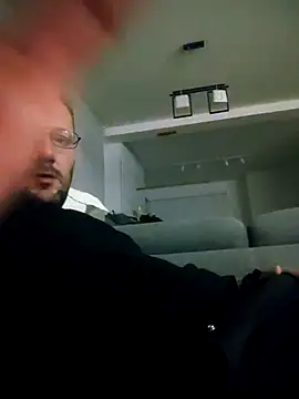 Snapshot of defaktor chatting on February 16, 2026, 9:11 pm defaktor online show from February 16, 2026, 9:11 pm