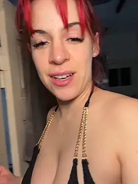 Snapshot of Roxysophie chatting on February 25, 2026, 6:34 am Roxysophie online show from February 25, 2026, 6:34 am