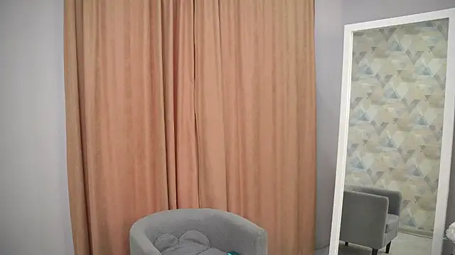 Snapshot of CharaVaz chatting on February 11, 2026, 8:19 am CharaVaz online show from February 11, 2026, 8:19 am