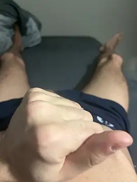 emirro21 online show from March 3, 2026, 8:04 pm