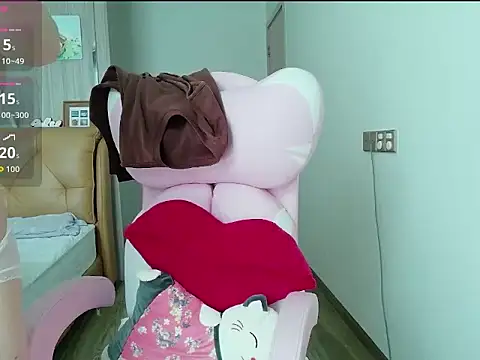 xiaojie jie online show from February 23, 2026, 6:11 am