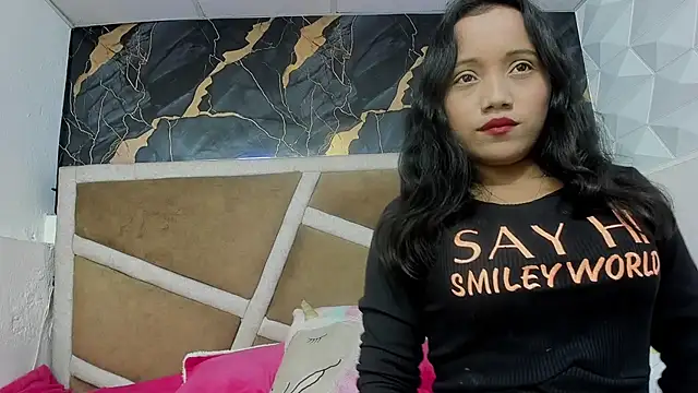 Kimmy london19 online show from February 17, 2026, 9:54 pm