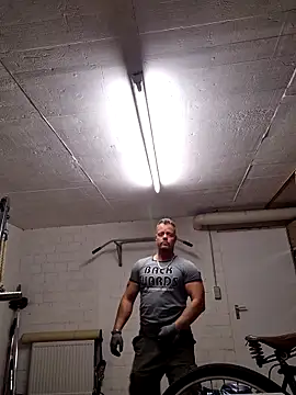 Snapshot of BodoBanger1 chatting on March 5, 2026, 9:16 am BodoBanger1 online show from March 5, 2026, 9:16 am