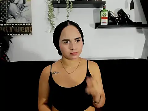 Snapshot of _zara_rosse chatting on April 11, 2026, 3:05 pm zara rosse online show from April 11, 2026, 3:05 pm