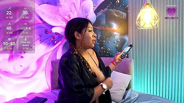 Snapshot of sabrina_lafaux_cr chatting on February 15, 2026, 7:32 pm sabrina lafaux cr online show from February 15, 2026, 7:32 pm